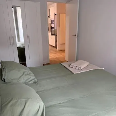 Vivienda Renovada Y Céntrica *