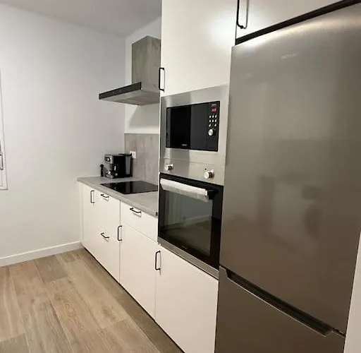 Lejlighed Vivienda Renovada Y Centrica *